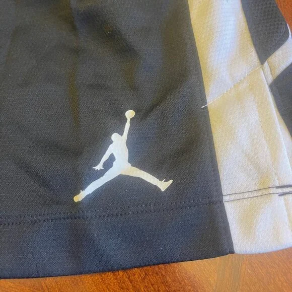 Jordan Dri-Fit men’s basketball shorts - Picture 3 of 5
